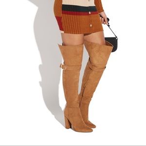 Brand New Women’s Paisley Thigh High Boots Camel Size 9US (w/box)